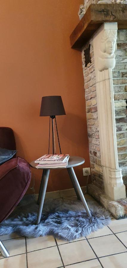 Close To Centre, 3 Rooms, 2 Bathr & Wc, Free Parking & Wifi, Spacious Living Area & Kitchen Hébergement de vacances *